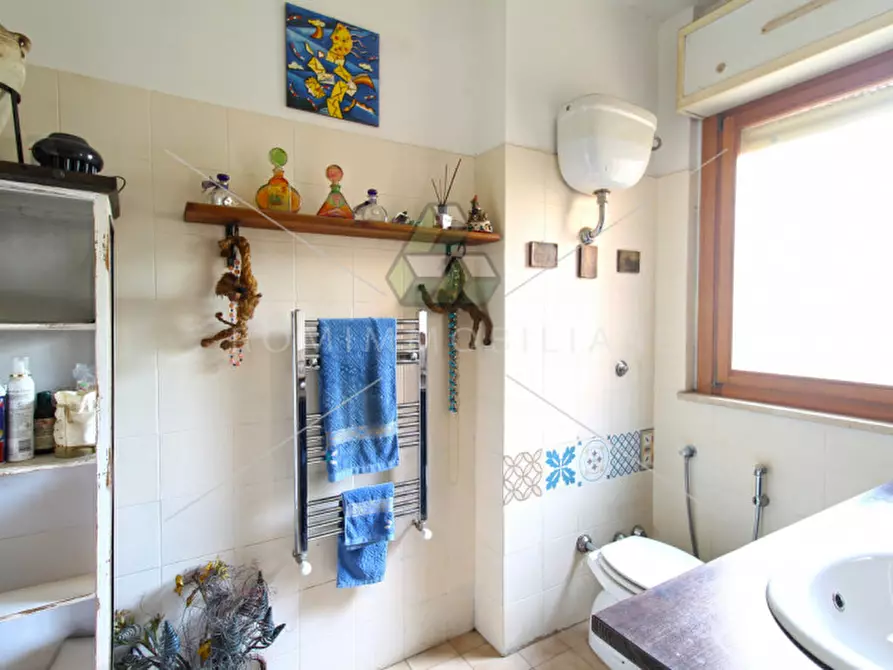 Immagine 20 di Villa in vendita  in Via Vincenzo Irolli a Roma