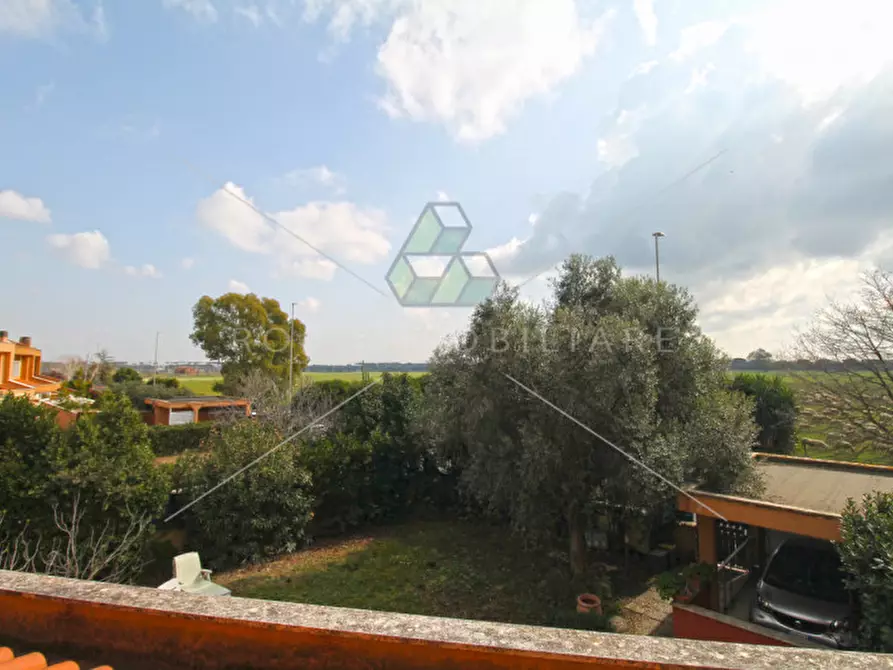 Immagine 26 di Villa in vendita  in Via Vincenzo Irolli a Roma