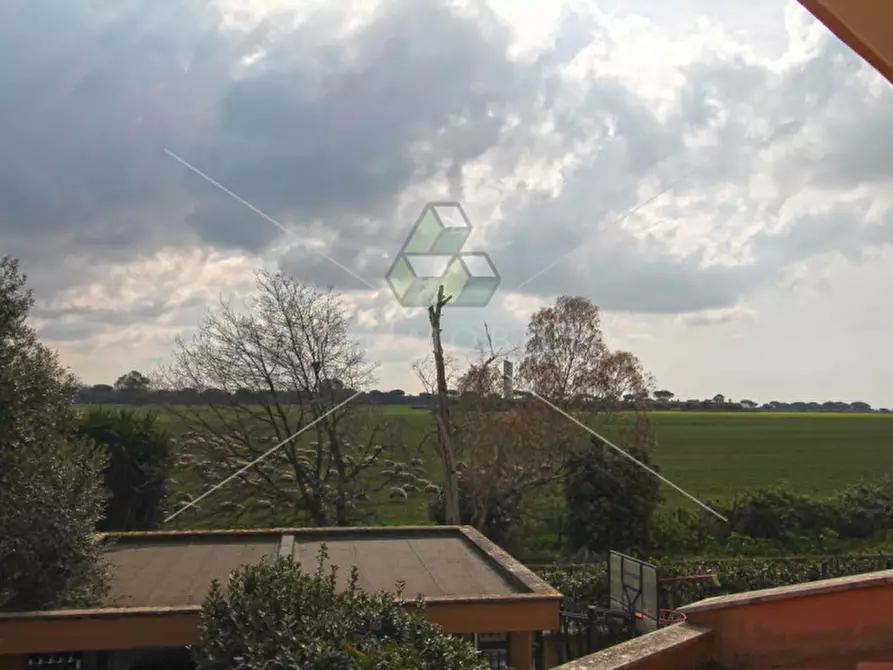 Immagine 27 di Villa in vendita  in Via Vincenzo Irolli a Roma