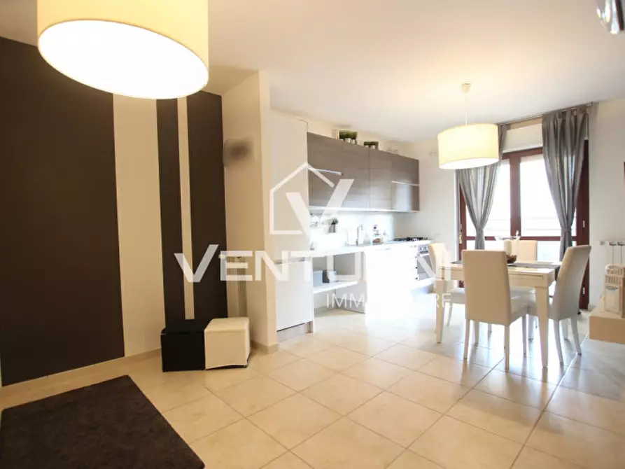 Immagine 5 di Appartamento in vendita  in Via Castenedolo, 75 a Roma