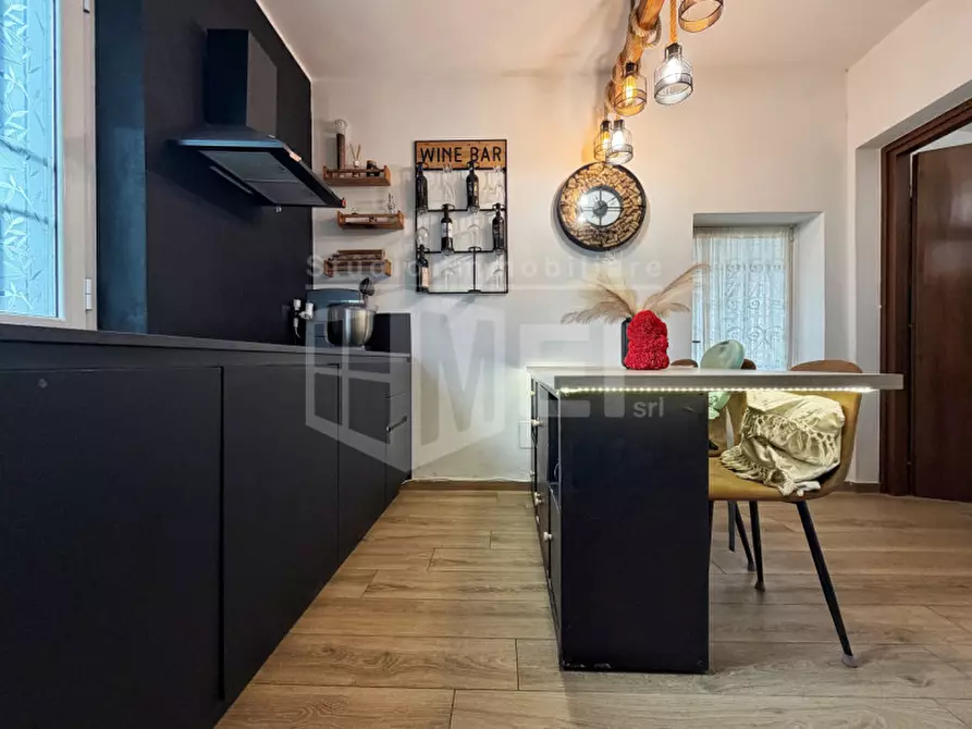 Immagine 3 di Casa indipendente in vendita  in Via di Quercianella 35 a Livorno