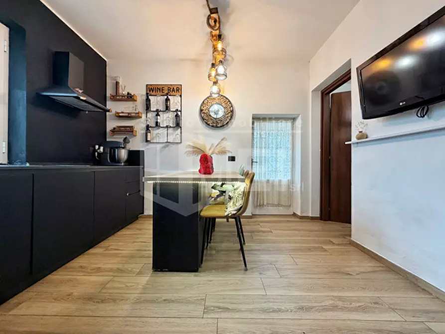 Immagine 4 di Casa indipendente in vendita  in Via di Quercianella 35 a Livorno