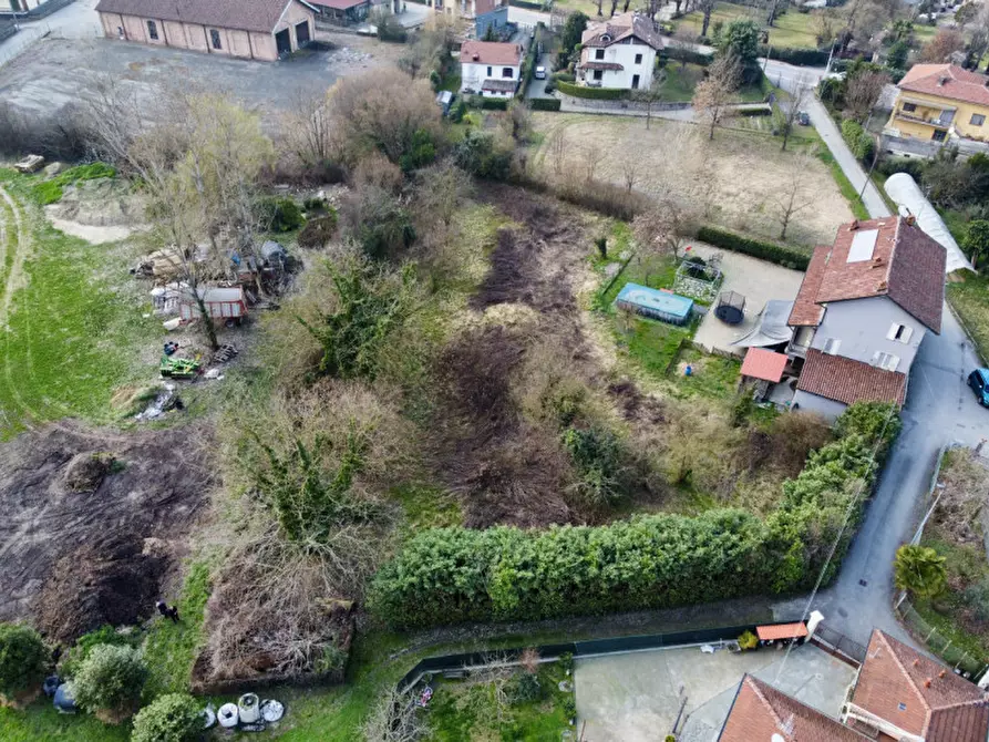 Immagine 10 di Terreno in vendita  in Via De Amicis SNC a Gassino Torinese