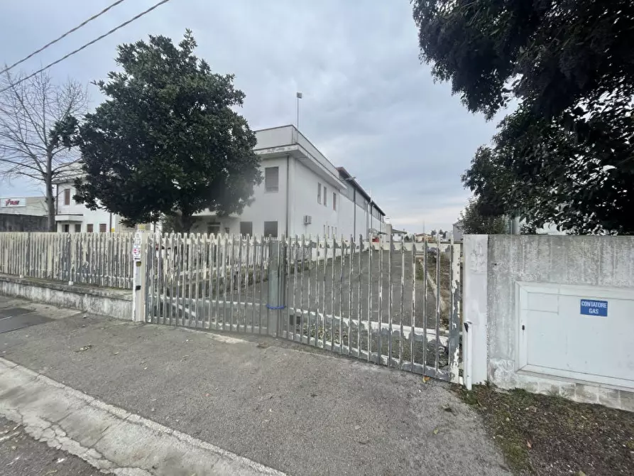 Immagine 8 di Capannone industriale in vendita  in VIA DE GASPERI 14 a Saccolongo