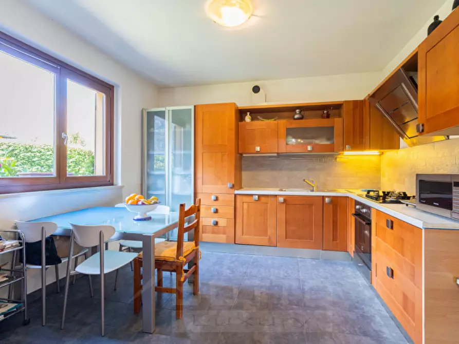 Immagine 4 di Villetta a schiera in vendita  in via Curioni 8/A a Cannobio