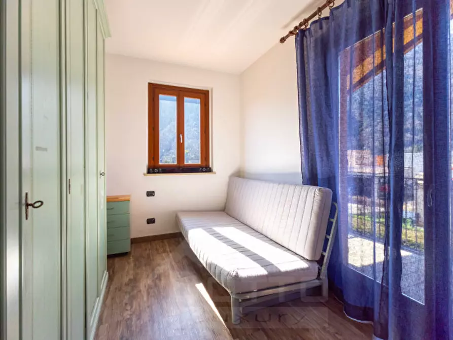 Immagine 15 di Villetta a schiera in vendita  in via Curioni 8/A a Cannobio