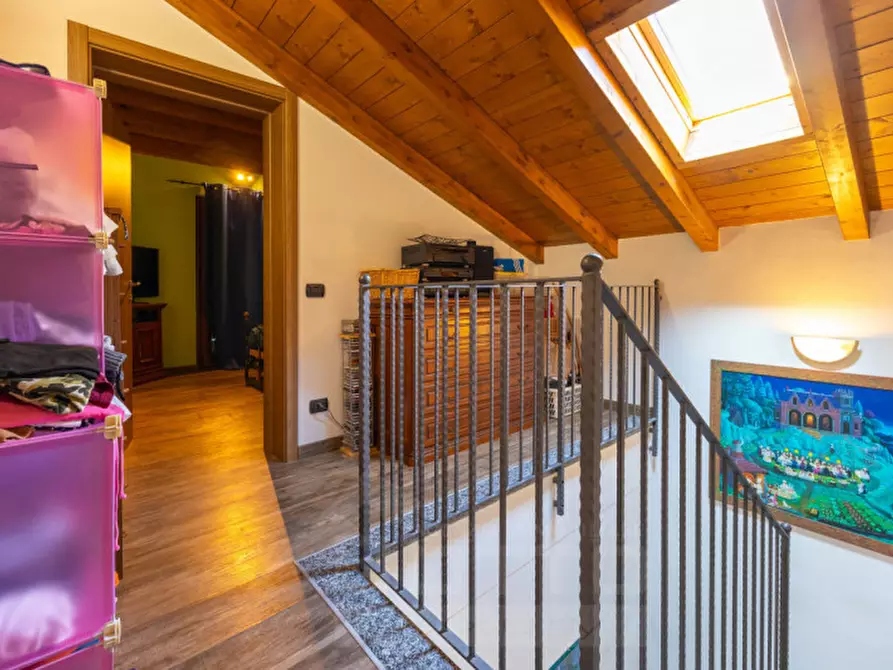 Immagine 27 di Villetta a schiera in vendita  in via Curioni 8/A a Cannobio