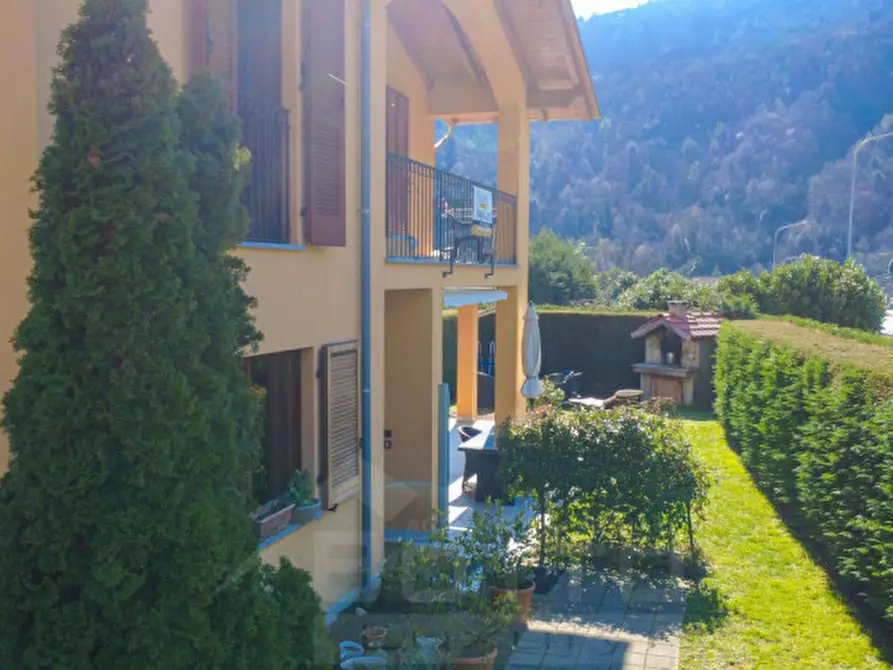 Immagine 35 di Villetta a schiera in vendita  in via Curioni 8/A a Cannobio