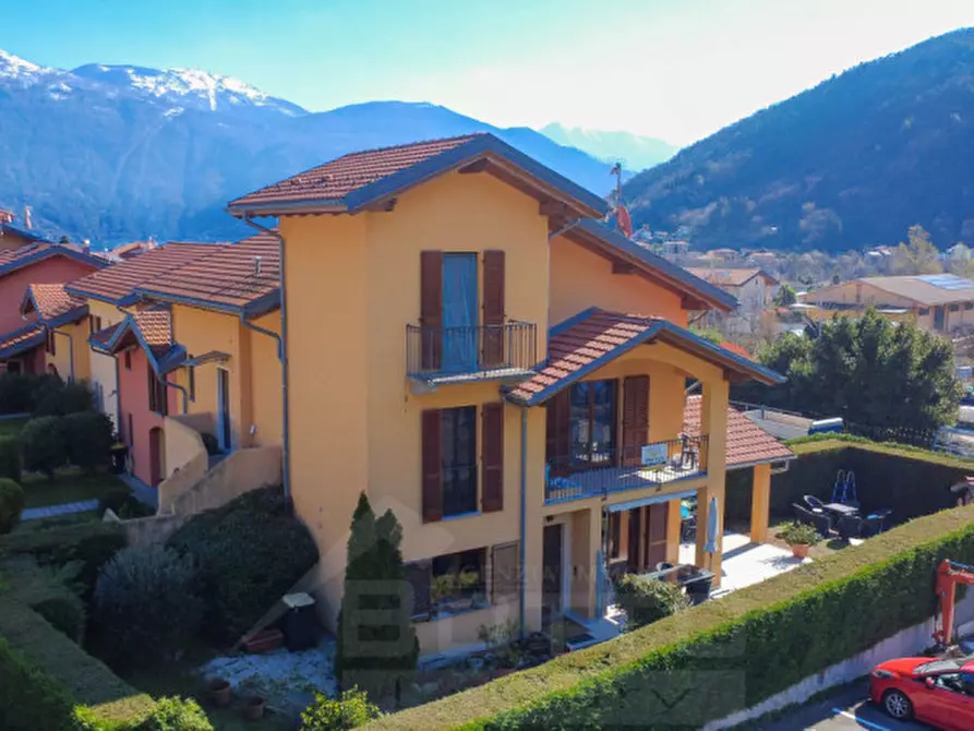 Immagine 36 di Villetta a schiera in vendita  in via Curioni 8/A a Cannobio