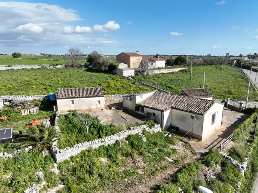 Immagine 5 di Casa indipendente in vendita  a Modica