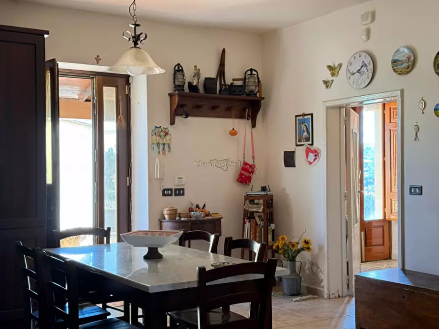 Immagine 10 di Casa indipendente in vendita  a Modica