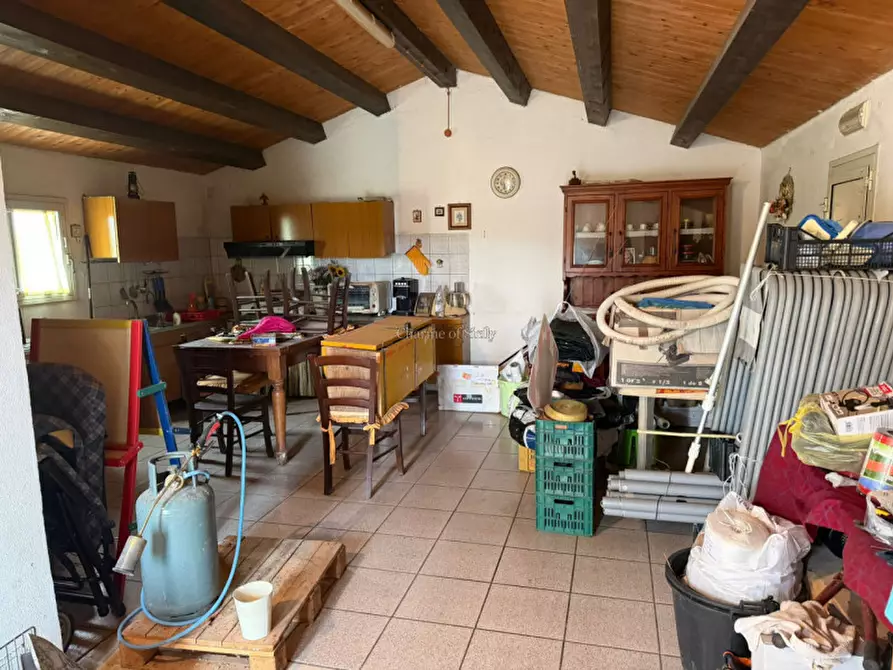 Immagine 11 di Casa indipendente in vendita  a Modica