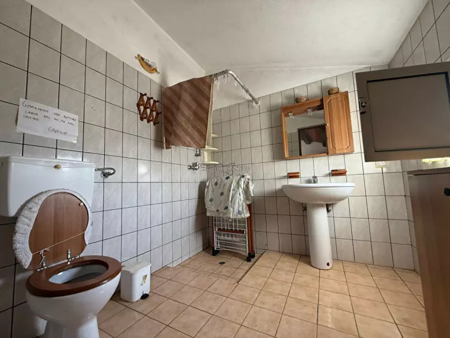 Immagine 16 di Casa indipendente in vendita  a Modica