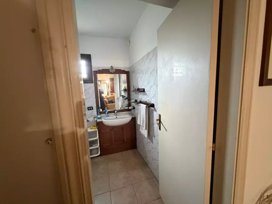 Immagine 21 di Casa indipendente in vendita  a Modica