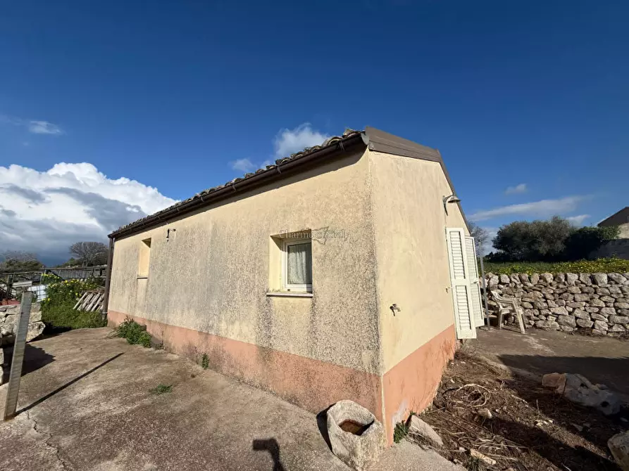 Immagine 29 di Casa indipendente in vendita  a Modica
