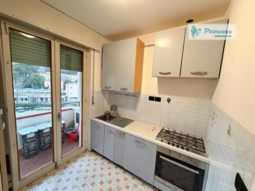 Immagine 8 di Appartamento in vendita  in Via Romana Rompato 58 a Schio