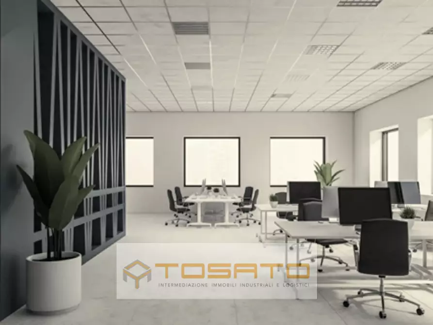 Immagine 3 di Ufficio in affitto  a Verona