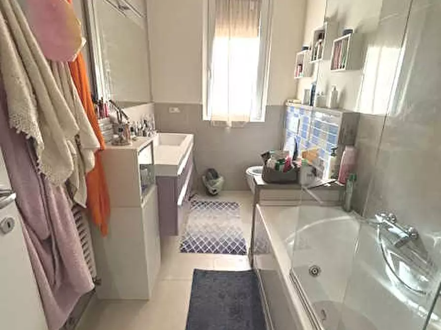 Immagine 12 di Appartamento in vendita  a Montevarchi