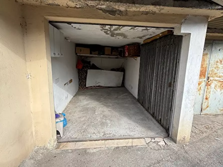 Immagine 19 di Appartamento in vendita  a Montevarchi