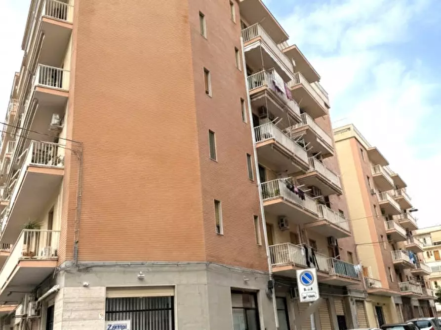 Immagine 2 di Appartamento in vendita  in viale polibio 82 a Siracusa