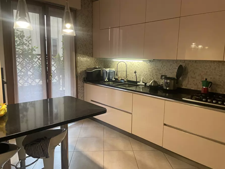 Immagine 4 di Appartamento in vendita  in via fratelli albanese a Vicenza