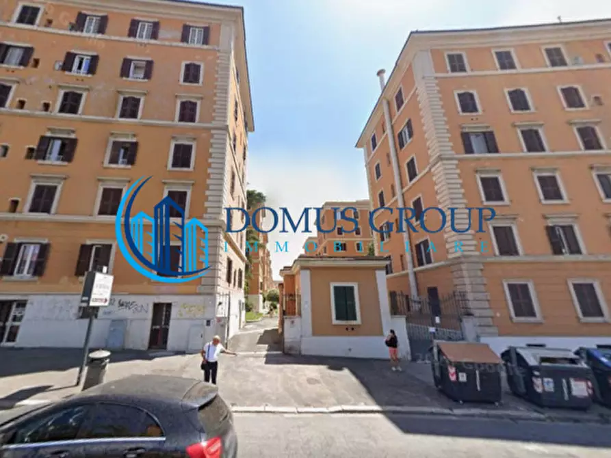 Immagine 1 di Appartamento in vendita  in VIA MONZA a Roma