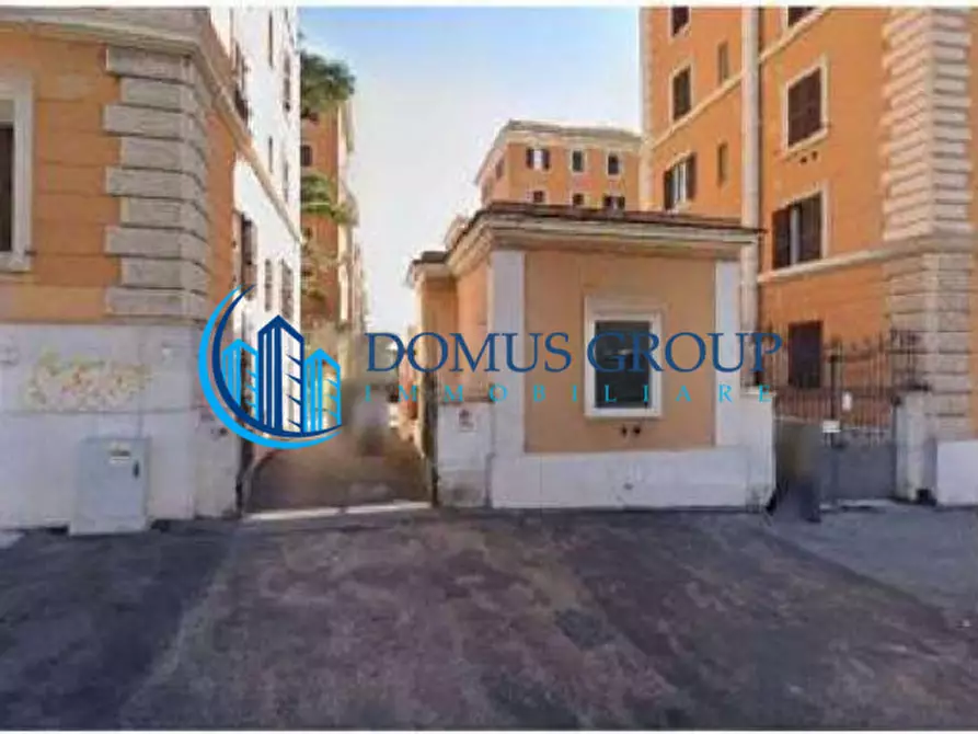 Immagine 2 di Appartamento in vendita  in VIA MONZA a Roma