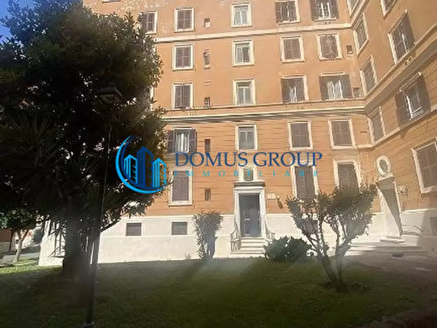 Immagine 4 di Appartamento in vendita  in VIA MONZA a Roma
