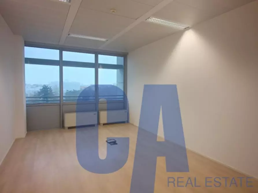 Immagine 14 di Ufficio in affitto  in VIA BAZZI CARLO a Milano