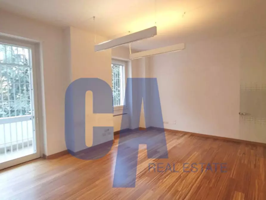 Immagine 2 di Ufficio in affitto  in VIA TURATI FILIPPO a Milano