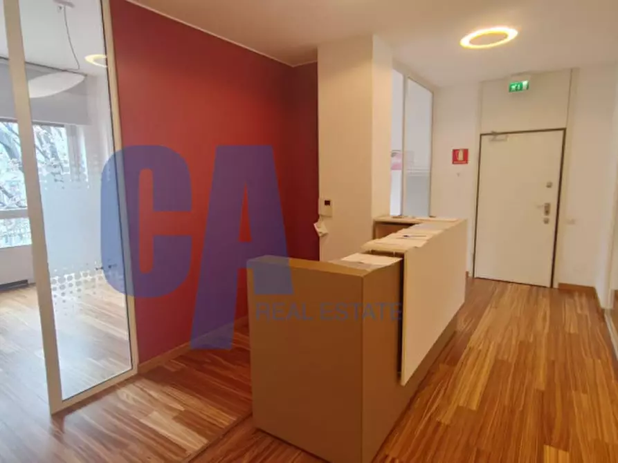 Immagine 3 di Ufficio in affitto  in VIA TURATI FILIPPO a Milano