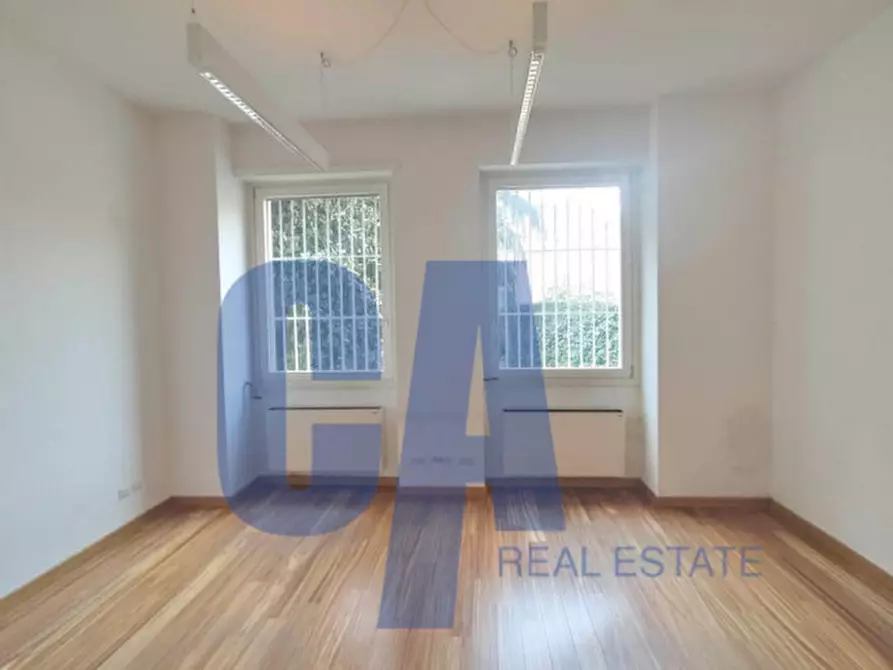 Immagine 6 di Ufficio in affitto  in VIA TURATI FILIPPO a Milano