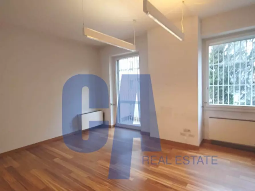 Immagine 7 di Ufficio in affitto  in VIA TURATI FILIPPO a Milano