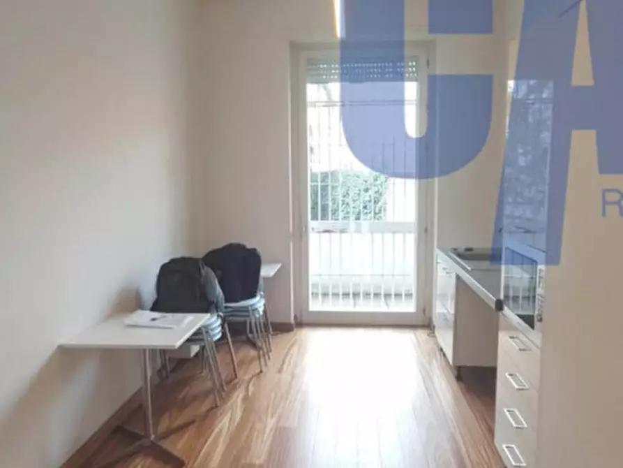 Immagine 10 di Ufficio in affitto  in VIA TURATI FILIPPO a Milano