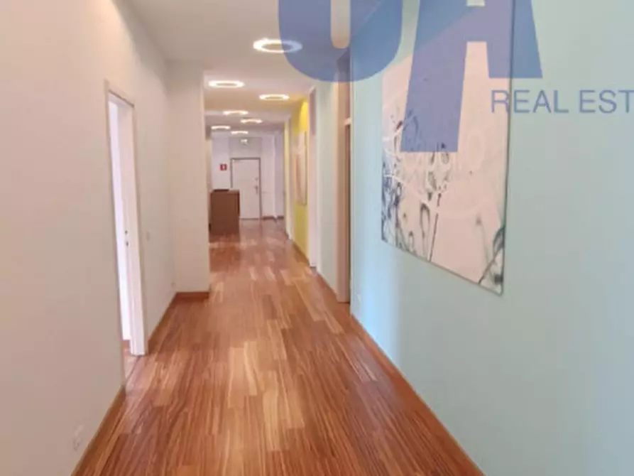 Immagine 12 di Ufficio in affitto  in VIA TURATI FILIPPO a Milano