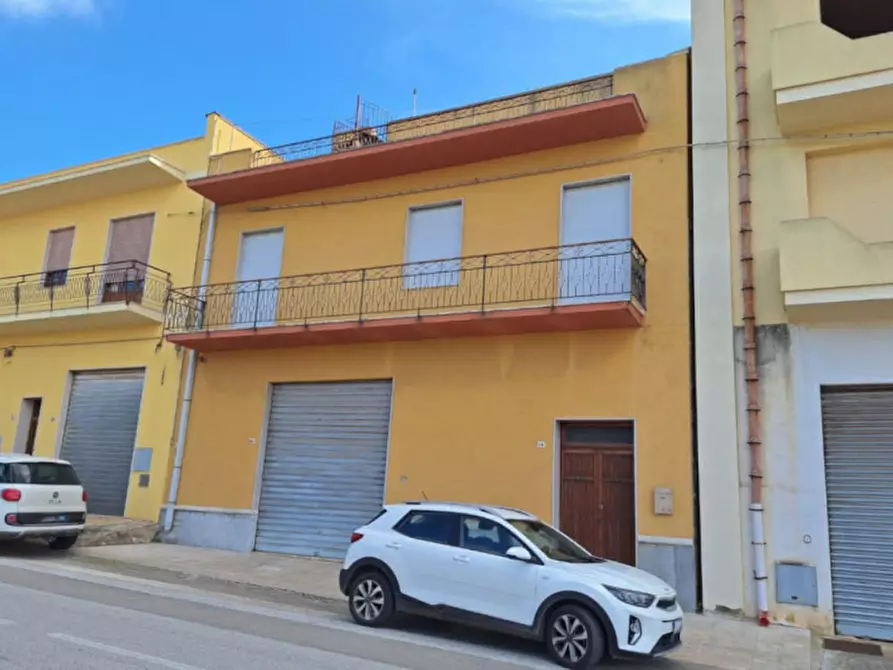 Immagine 1 di Appartamento in vendita  in Via S. Vito, 78/80, 91015 Custonaci TP, Italia a Custonaci