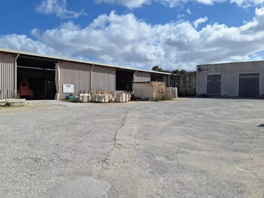 Immagine 1 di Capannone industriale in vendita  in Via Po, 91019 Rio Forgia TP, Italia a Valderice