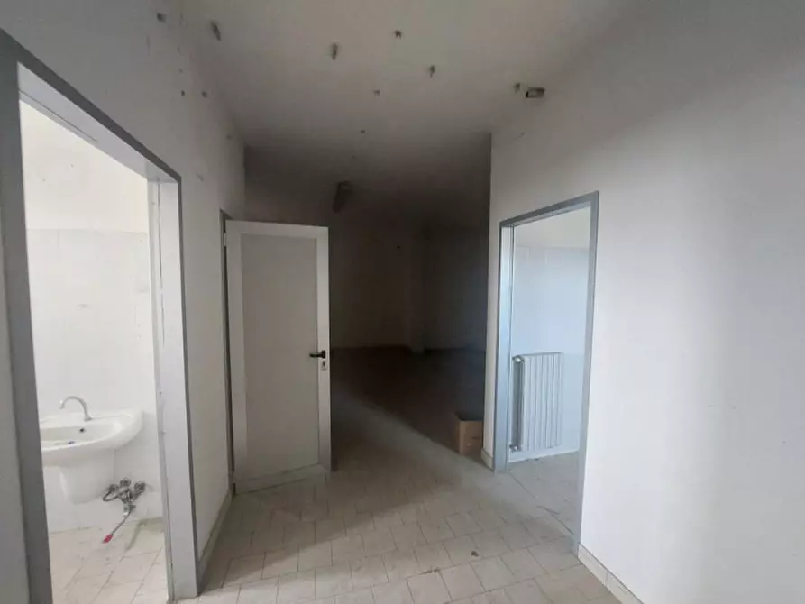Immagine 8 di Negozio in vendita  in Via Bonfiglio Perini, 25023 Gottolengo BS, Italia a Gottolengo