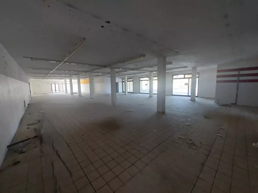 Immagine 10 di Negozio in vendita  in Via Bonfiglio Perini, 25023 Gottolengo BS, Italia a Gottolengo