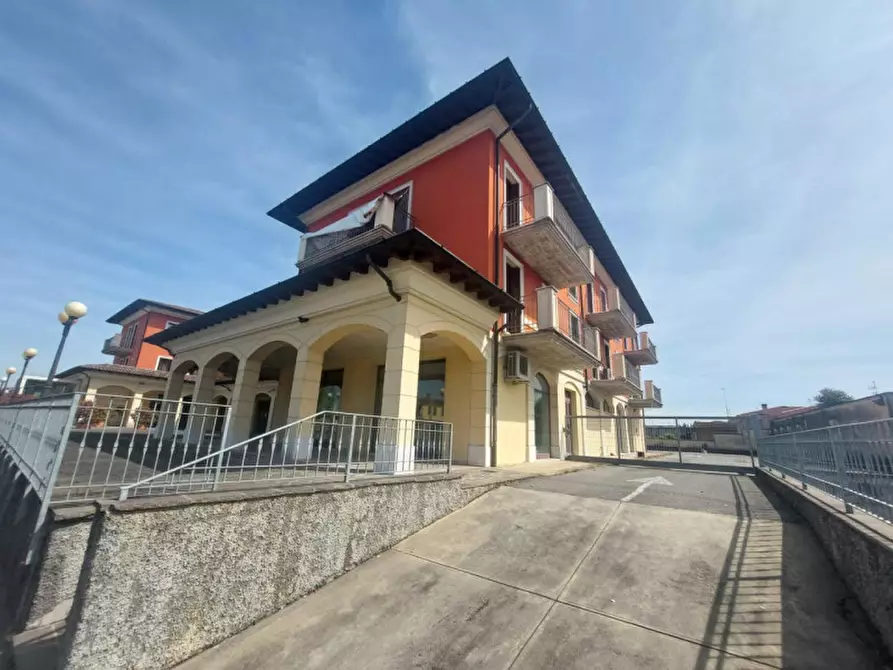 Immagine 16 di Negozio in vendita  in Via Bonfiglio Perini, 25023 Gottolengo BS, Italia a Gottolengo