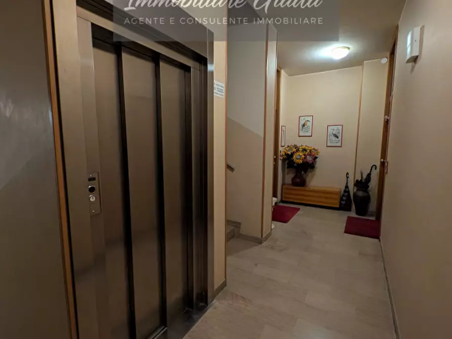 Immagine 15 di Appartamento in vendita  a Vittorio Veneto