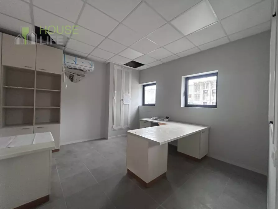 Immagine 11 di Capannone industriale in affitto  in via lago di levico a Schio