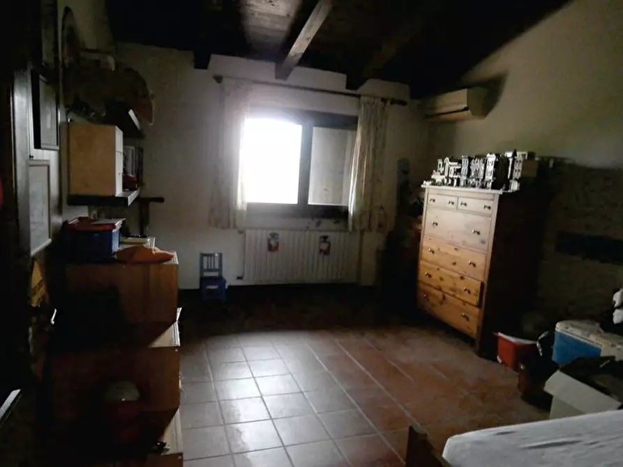 Immagine 9 di Villa in vendita  in via san martino, 81 a Monte San Pietro
