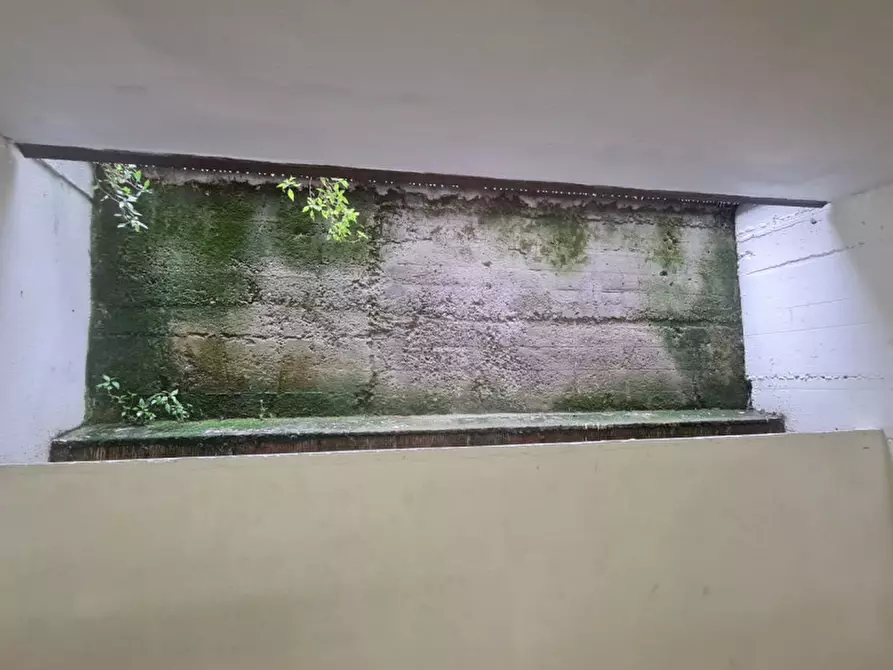 Immagine 12 di Garage in vendita  in via Paglia Corta a Bologna