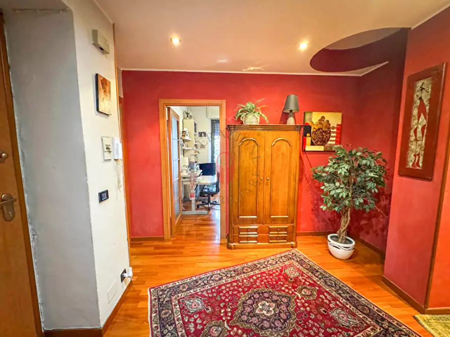 Immagine 9 di Appartamento in vendita  in Via Buenos Aires 55 Torino a Torino