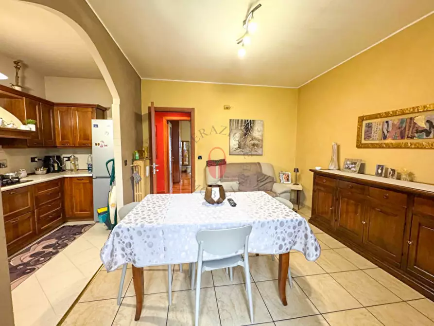 Immagine 10 di Appartamento in vendita  in Via Buenos Aires 55 Torino a Torino