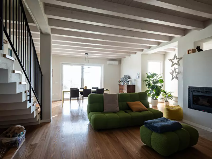 Immagine 5 di Villa in vendita  a Legnago