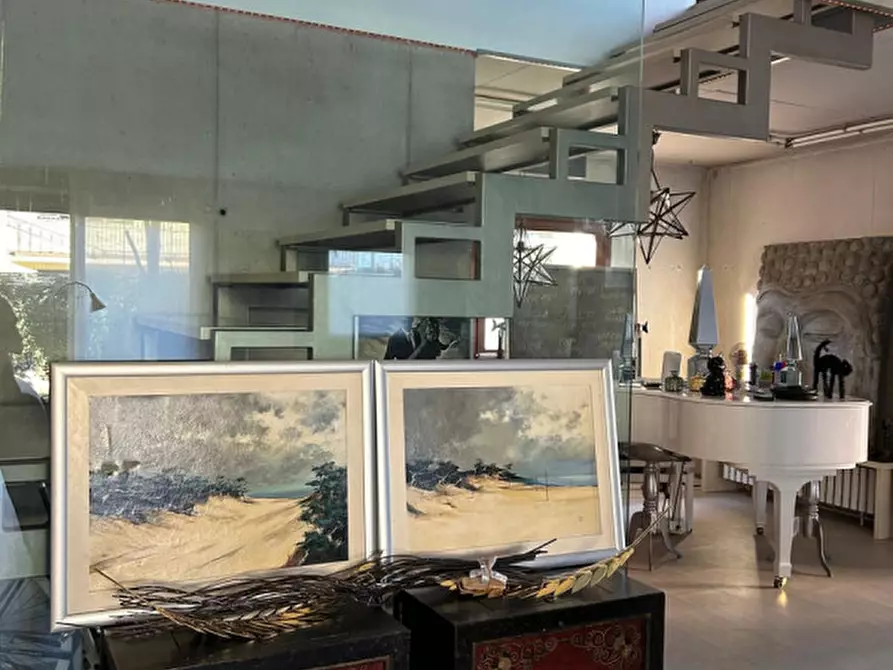 Immagine 1 di Villa in vendita  a Montegrotto Terme