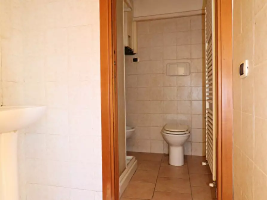 Immagine 10 di Villetta a schiera in vendita  in Viale Armando Diaz a Montevarchi