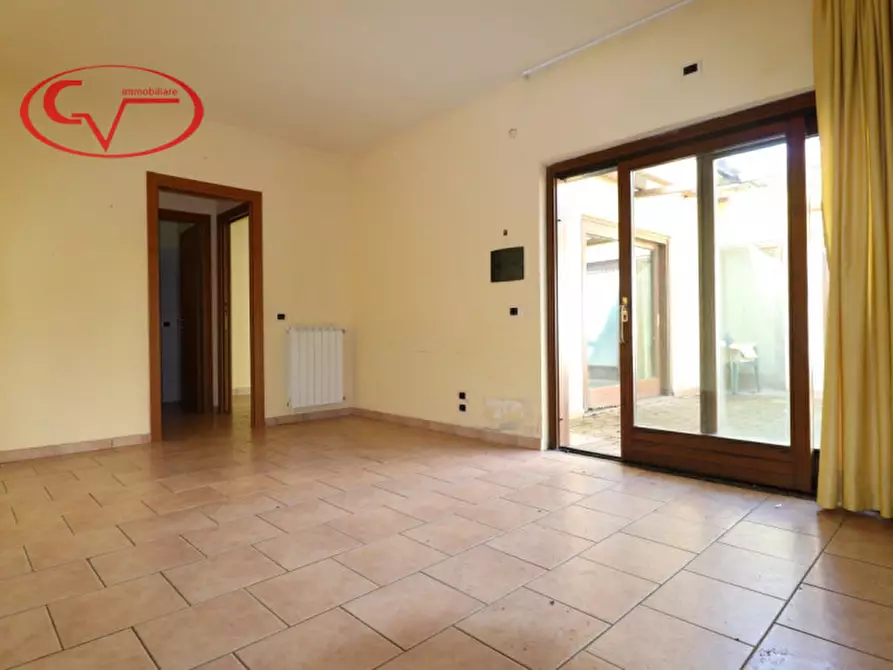 Immagine 15 di Villetta a schiera in vendita  in Viale Armando Diaz a Montevarchi